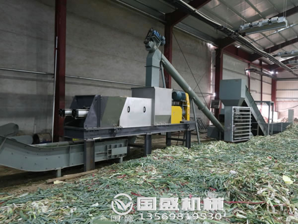 厨余猛虎视频免费下载压榨现场图